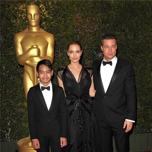 Angelina Jolie recibe un Oscar honorífico