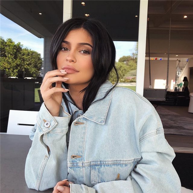Haz historia con Kylie Jenner y suma tu 'like' a la foto de su hija en Instagram