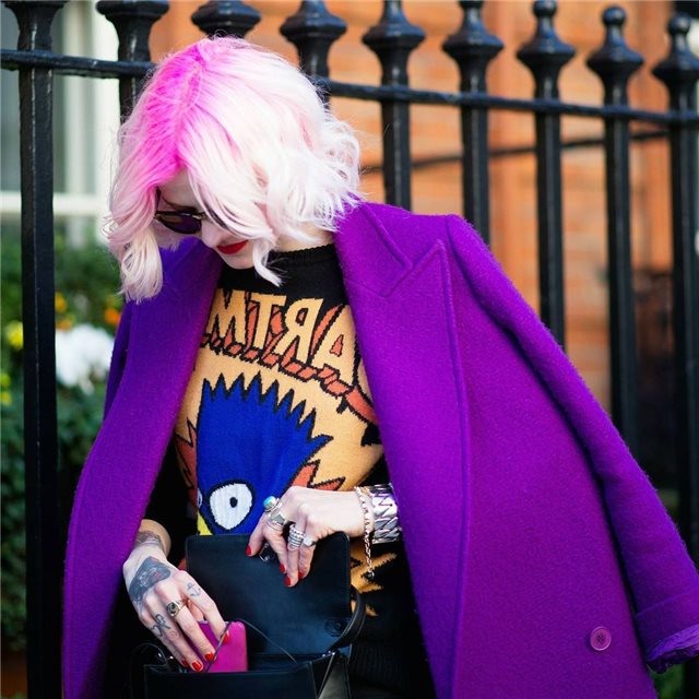 Ultra violet: prendas rebajadas del color de moda del año