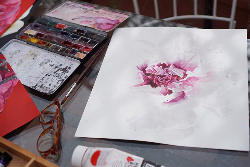 Lulu Figueroa dibujo flores rosas