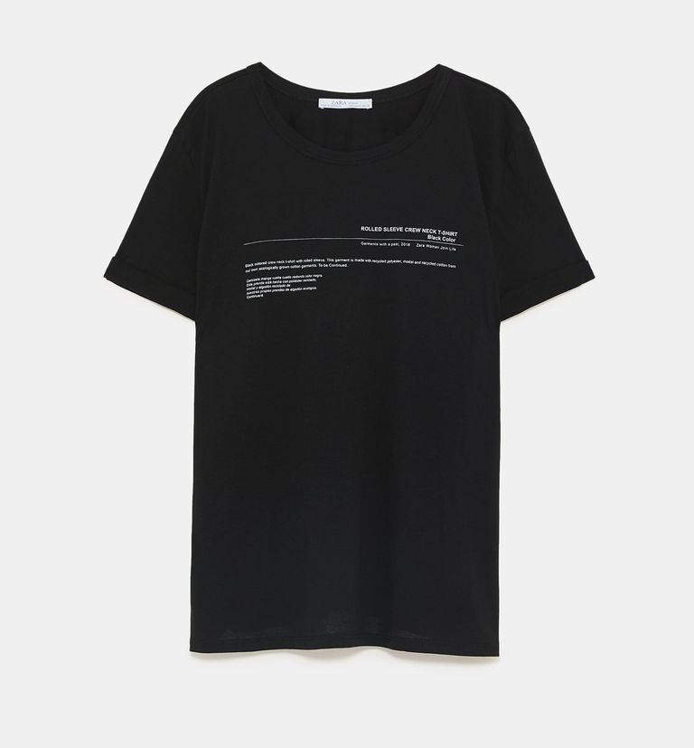 Camiseta negra etiqueta XXL Zara