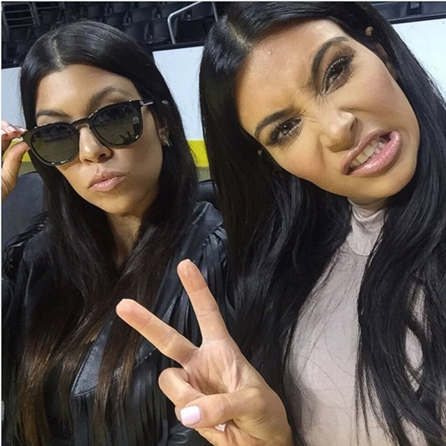 Kourtney Kardashian y Kim Kardashian, enfrentadas