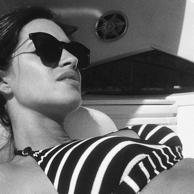 Sara Carbonero tiene el look 10 para tus últimos días de verano ( y sabemos de dónde es)