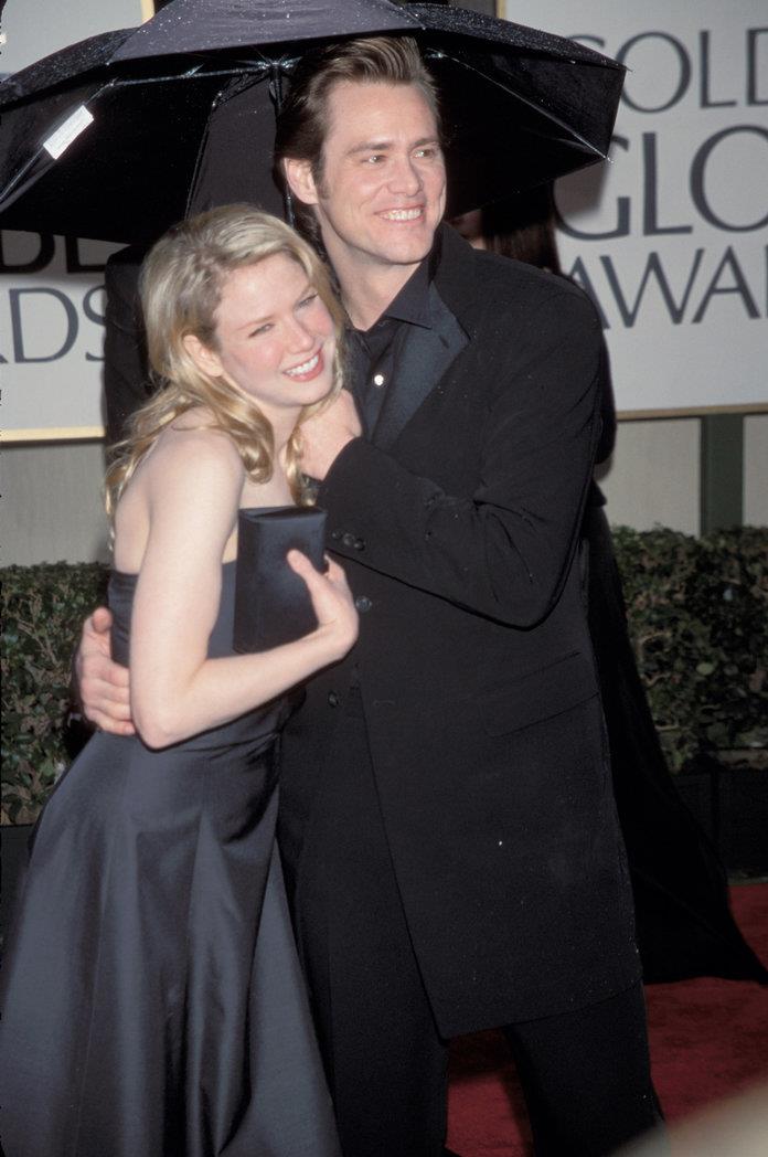 Renée Zellweger y Jim Carrey en los Globos de Oro del año 2000