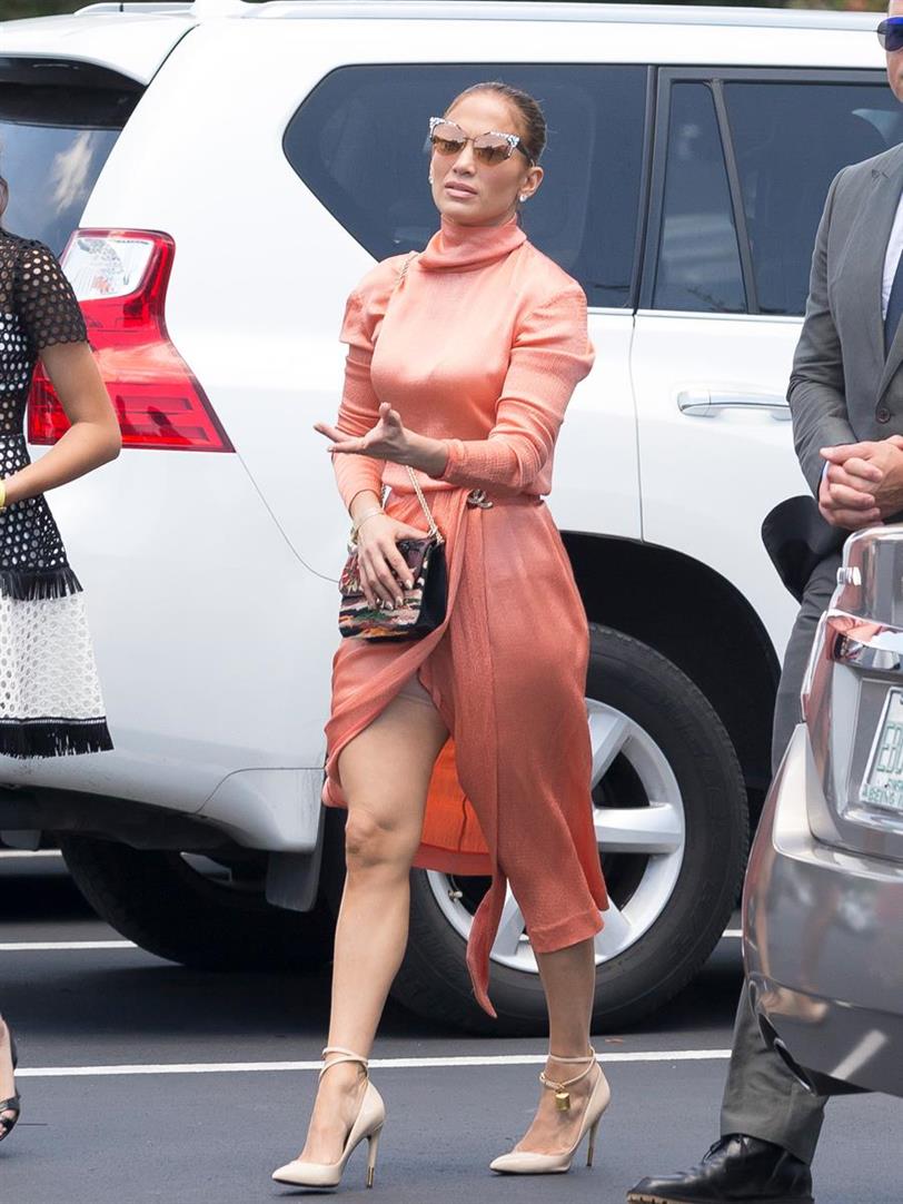 Cómo evitar que se marque la ropa interior: el truco de Jennifer Lopez