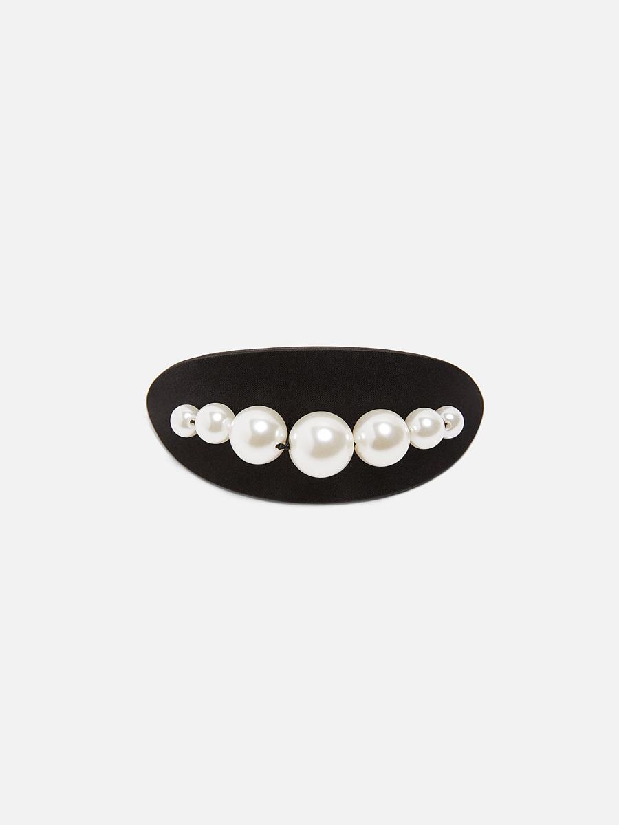 pasador-perlas-accesorio-pelo-zara-rebajas. Rebajas de Zara: pasador-joya con perlas
