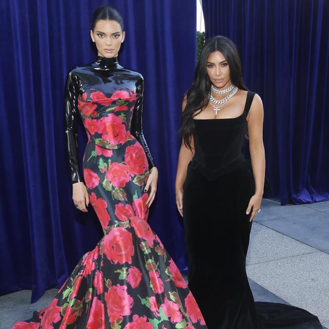 Kim Kardashian habla en los Premios Emmy y todo el mundo se ríe de ella