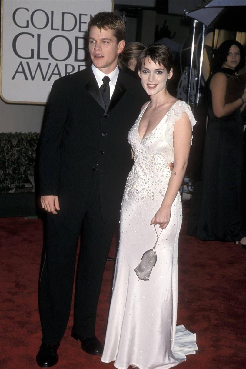 Matt Damon y Winona Ryder en los Globos de Oro del 2000