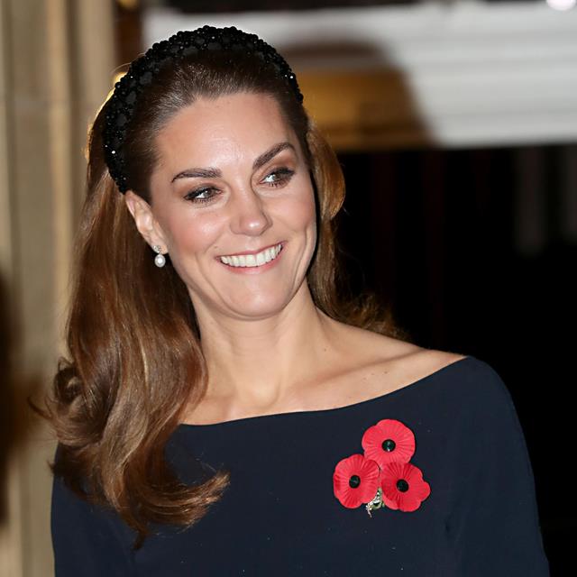 Kate Middleton sabe cuál es la diadema de Zara perfecta para estas fiestas