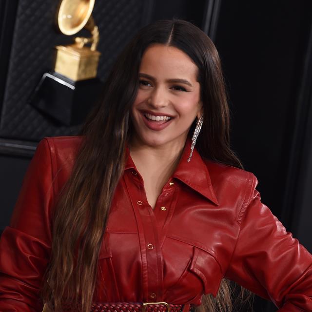 El secreto de las ondas de Rosalía en los Grammy: no necesitas ni plancha ni tenacilla para hacerlas
