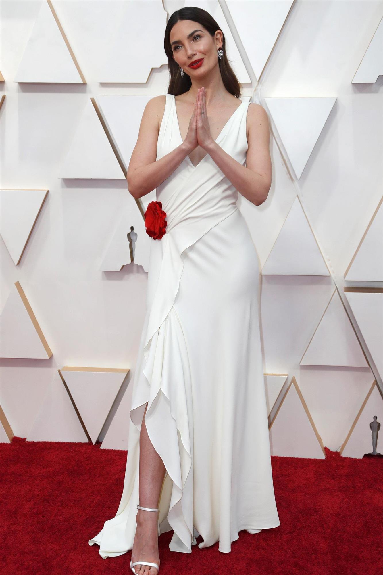 El vestido de novia de Lily Aldridge en los Oscar 2020