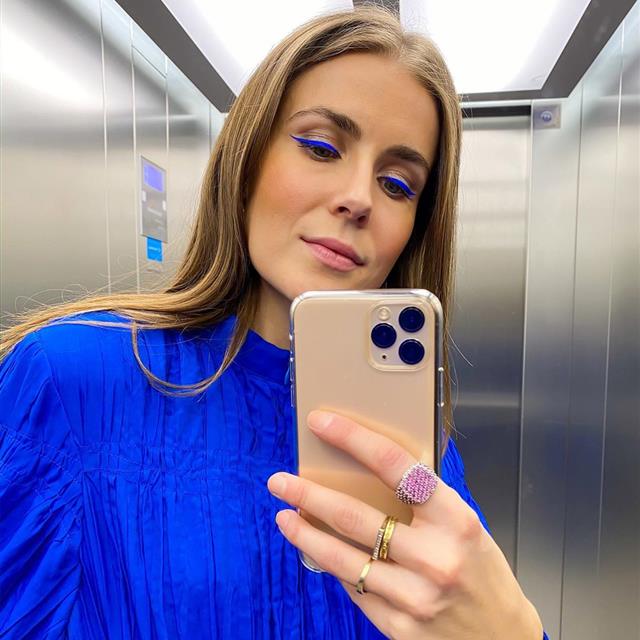 La última tendencia en Instagram: así se combina el color del maquillaje con el del look ahora
