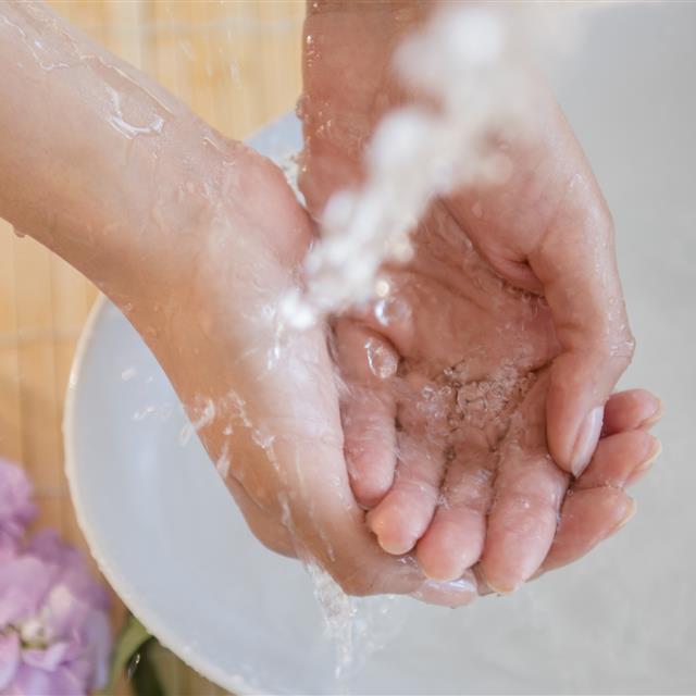 Cómo hacer jabón en casa: el paso a paso más experto