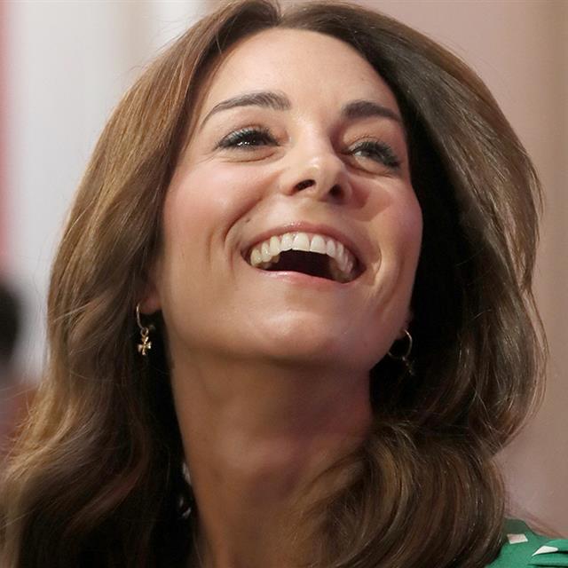 Las zapatillas favoritas Kate Middleton se reinventan para conseguir los looks más 'cool' de la primavera