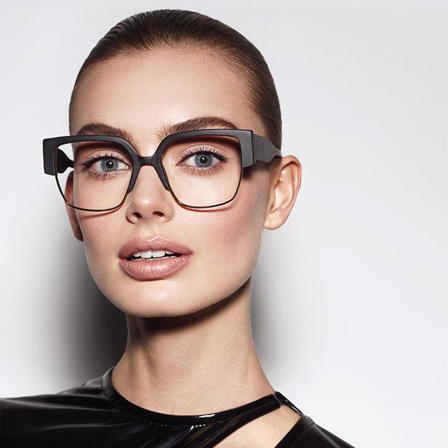 Cómo aprender a maquillarse según el tipo de gafas de moda que lleves