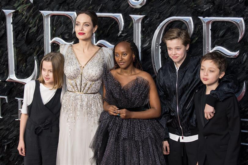 Angelina Jolie con hijos