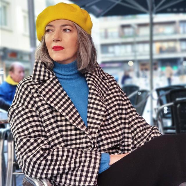 Los consejos de estilo de la 'influencer' de más de 50 años que mejor viste de Zara