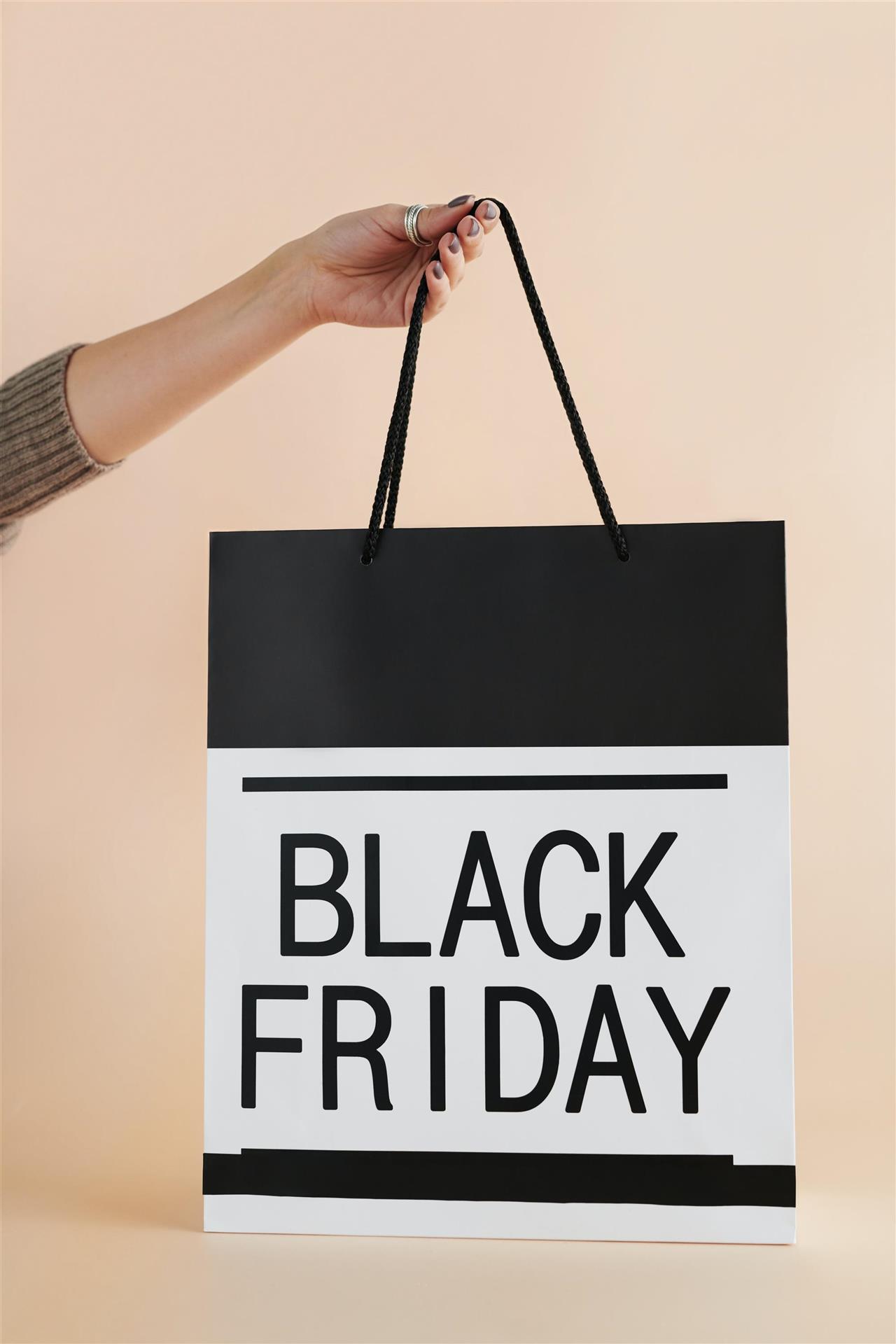 Black Friday: mejores compras en ropa de mujer y accesorios de El Inglés