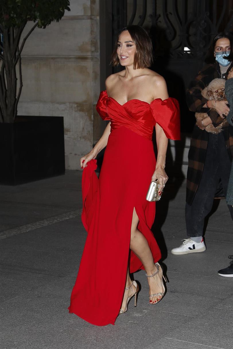 Tamara Falcó con vestido rojo