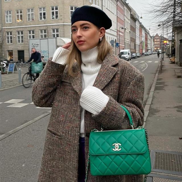 Si vas a comprarte un bolso, que sea verde, la nueva tendencia vista en Instagram