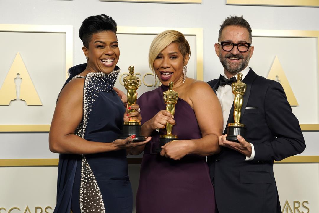 Mia Neal, Jamika Wilson y Sergio López-Rivera ganan el Oscar al mejor maquillaje y peluquería por 'La madre del blues'