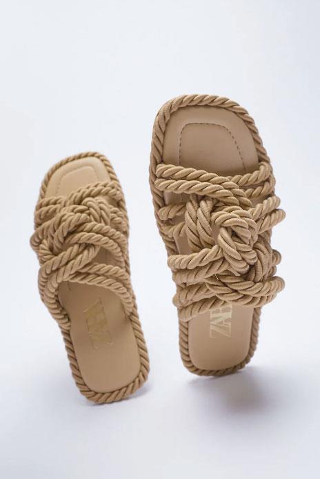 Sandalias planas con nudos de Zara, 35,95 €