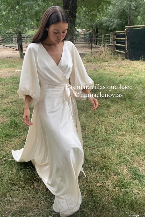 Melissa Villarreal con vestido de novia