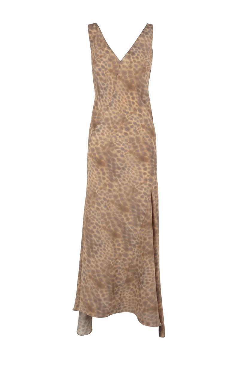 El vestido de Cortana con estampado de leopardo que ha estrenado Sara Carbonero