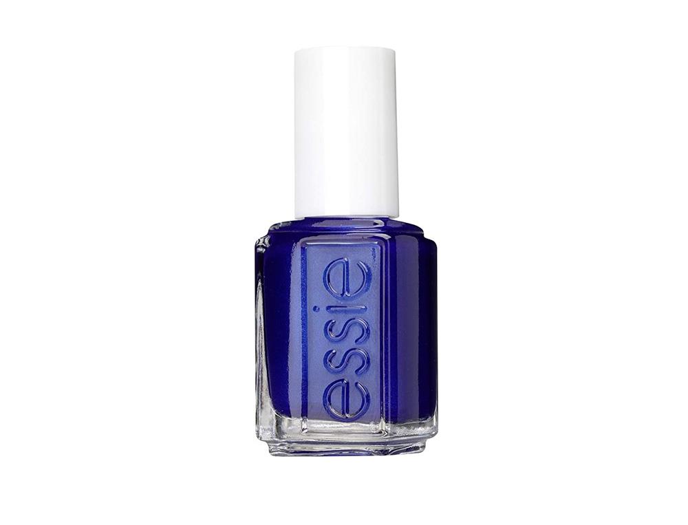 Esmalte de uñas azul marino, de Essie