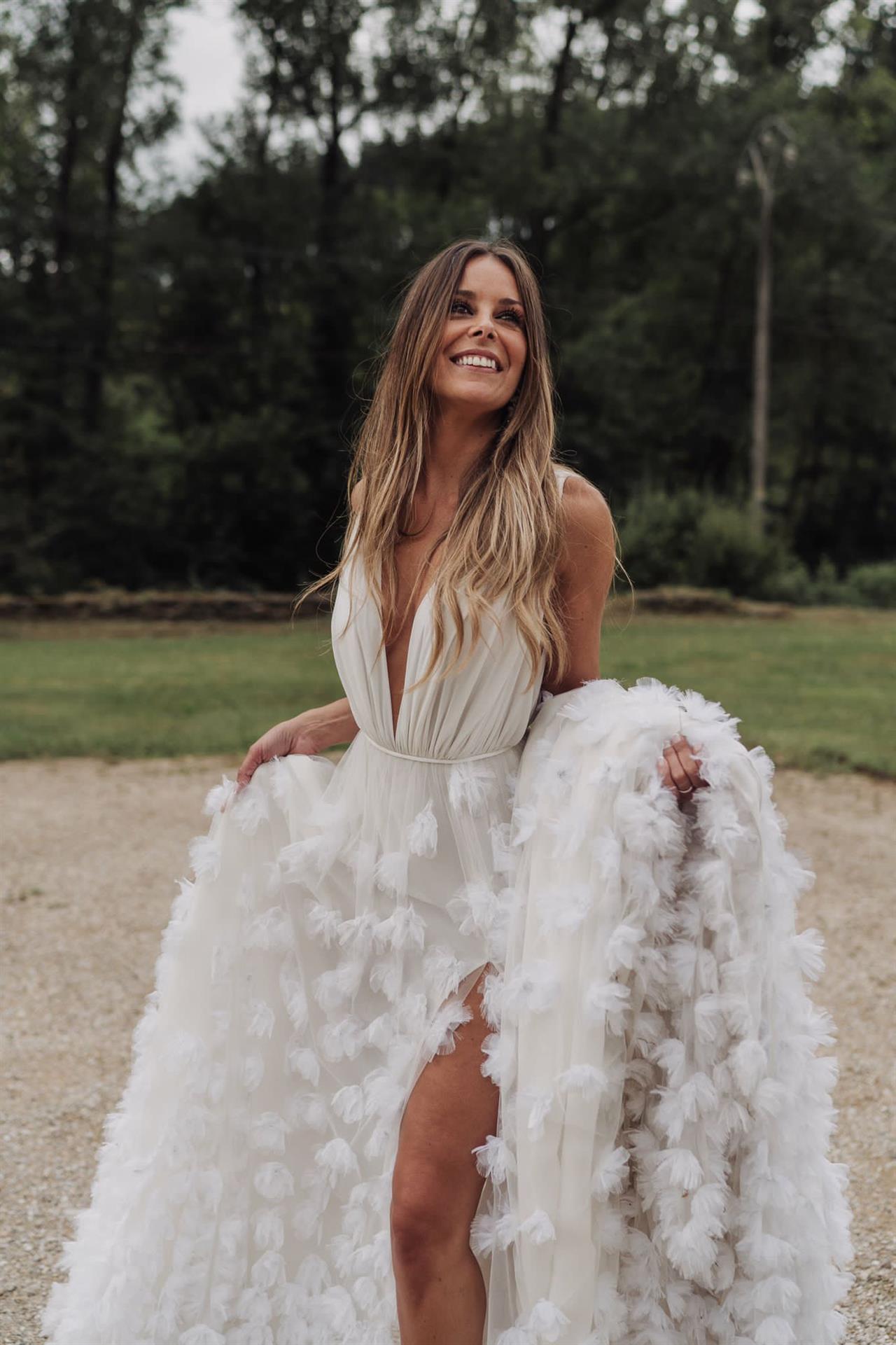 Este vestido de novia de Alicia Rueda, muy delicado y cuajado de flores, se  ha hecho viral en Instagram
