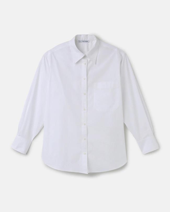 Camisa blanca de mujer oversize, de Easy Wear