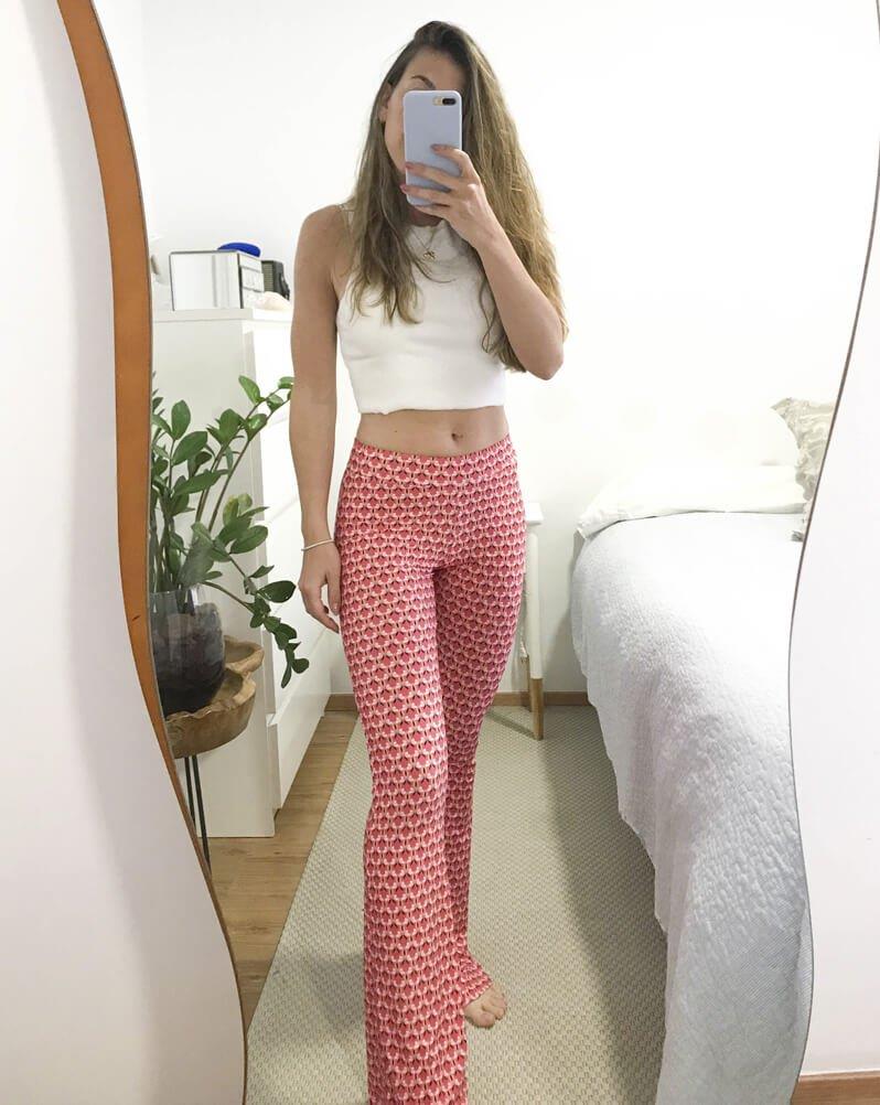 Pantalones estampados geométricos