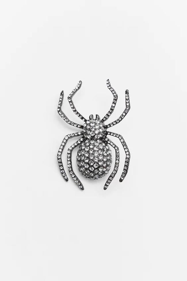 Broche de araña joya, de Zara