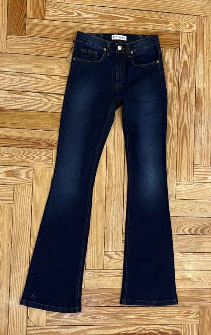 administración transportar Capataz Los jeans de mujer campana que las mujeres maduras llevan con TODO porque  son cómodos y alargan pierna