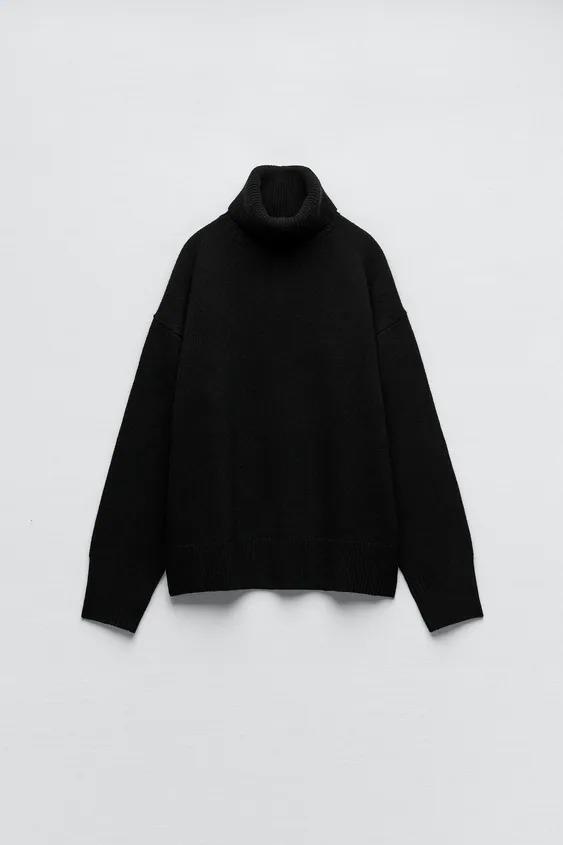 Jersey de lana con cuello subido, de Zara