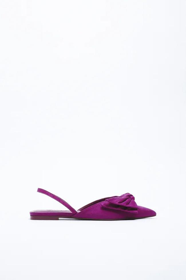 Zapatos destalonados con lazo, de Zara