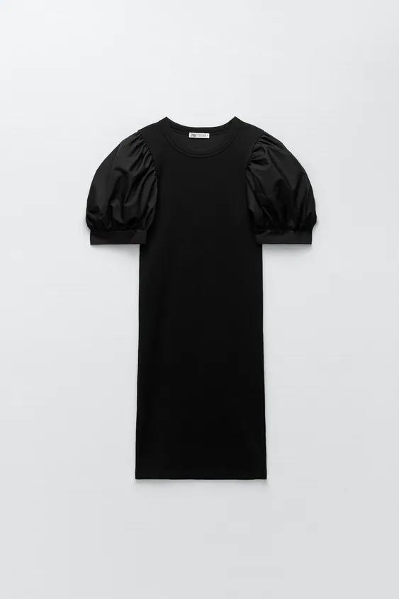 Vestido negro corto, de Zara