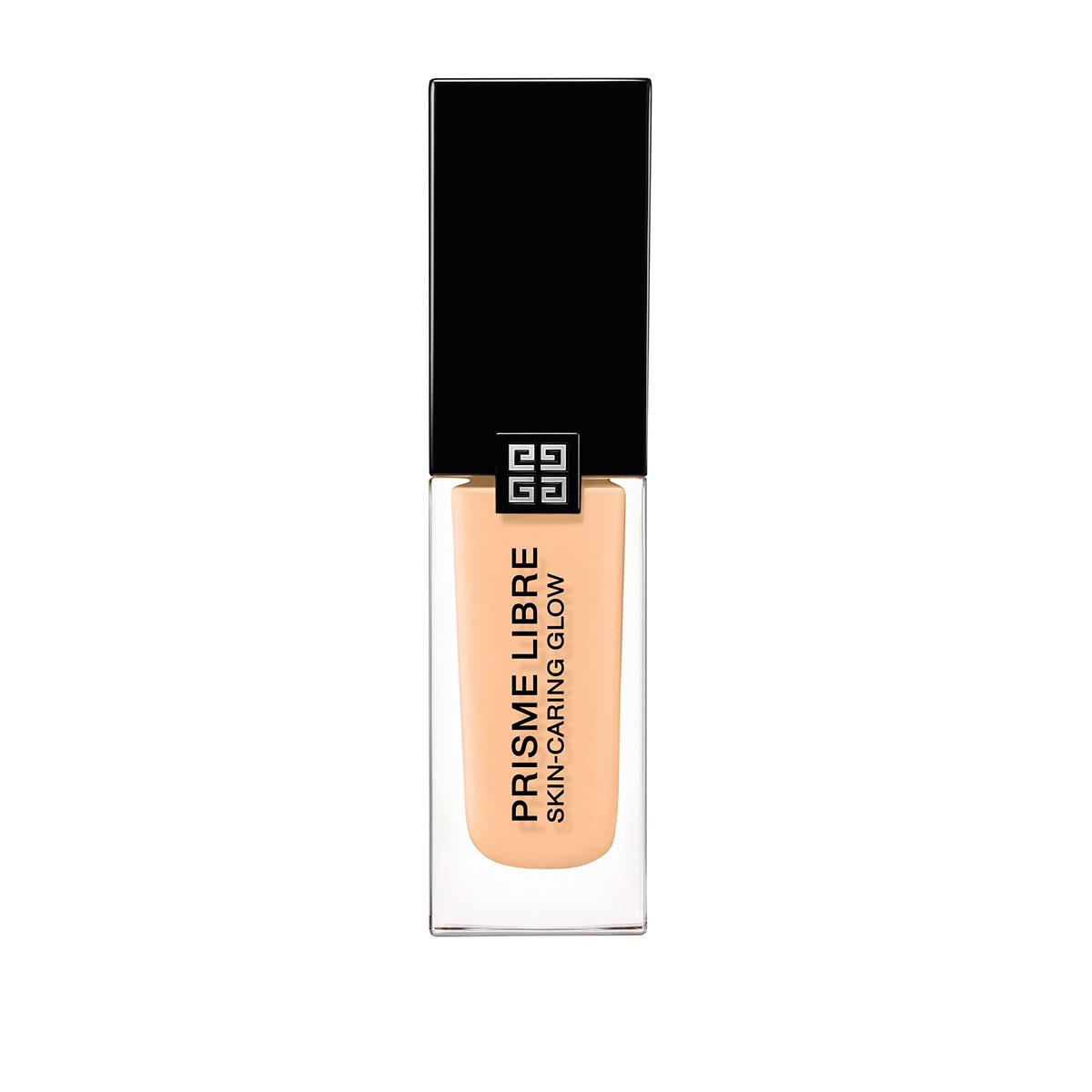 maquillaje-invierno-givenchy-base. Prisme Libre Foundation Skin Caring Glow (50 €)