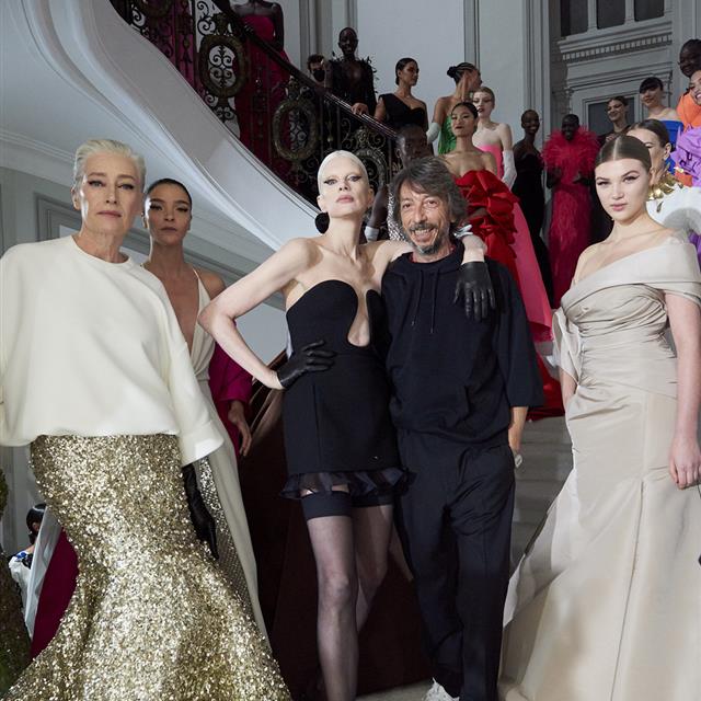 Una oda a la diversidad femenina y a la belleza real, así es 'Anatomy of Couture' de Valentino 