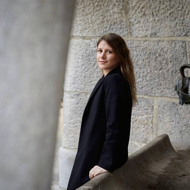 Clara Roquet, nominada a Mejor dirección novel por 'Libertad': "Me interesa contar las cosas con ligereza y naturalidad"