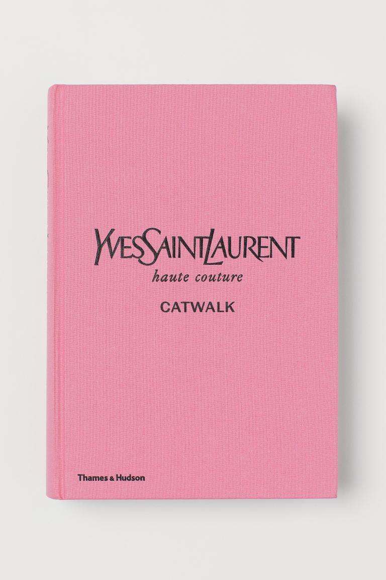 Libro de Yves Saint Laurent