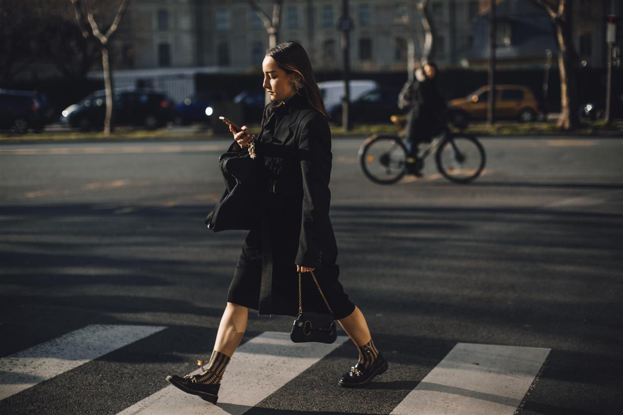 Street style mocasines con calcetines 