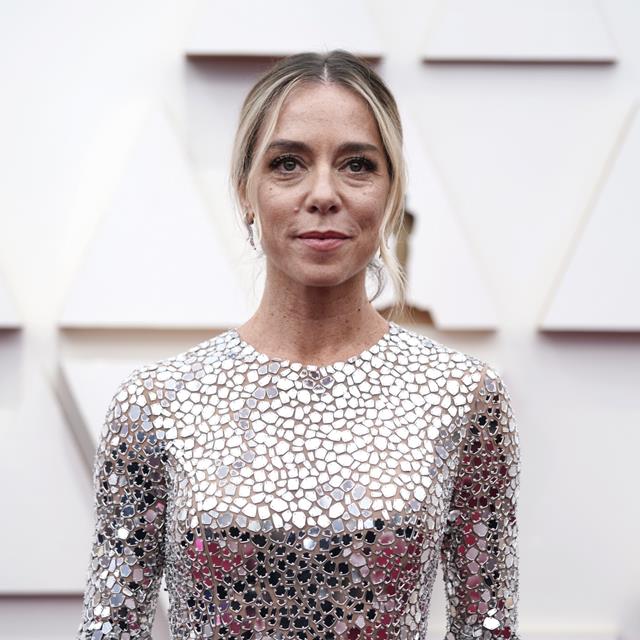Oscar 2022: El vestido de invitada que podías encontrar en las rebajas de Zara