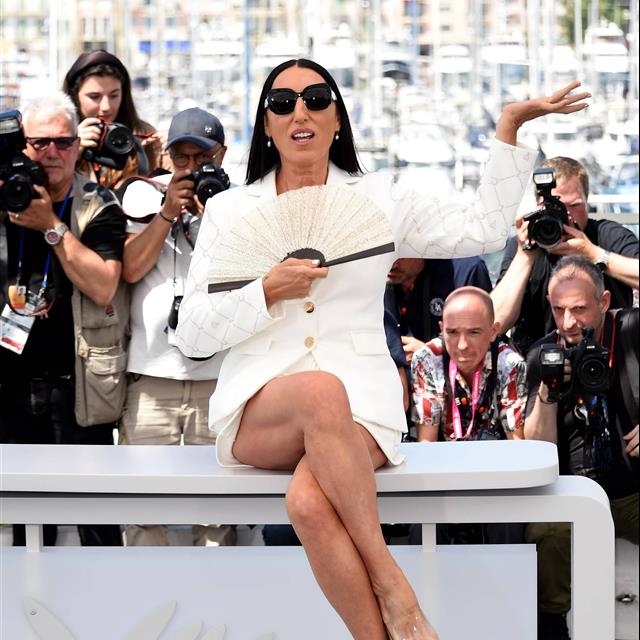 Estos shorts de Lola Casademunt son tan bonitos y favorecedores que Rossy de Palma los ha llevado en el Festival de Cannes para conseguir un lookazo