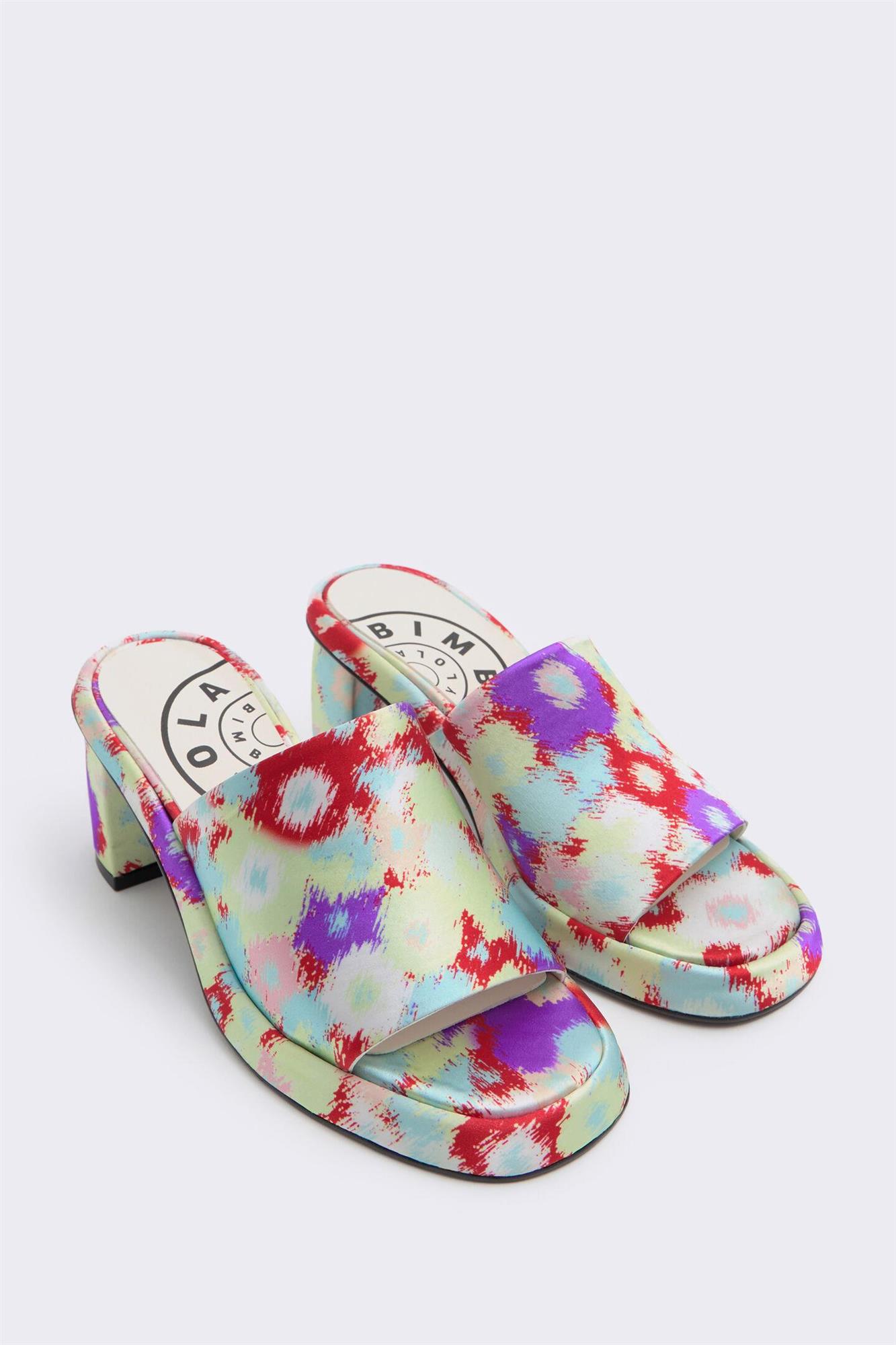 Sandalias de colores de Bimba y Lola