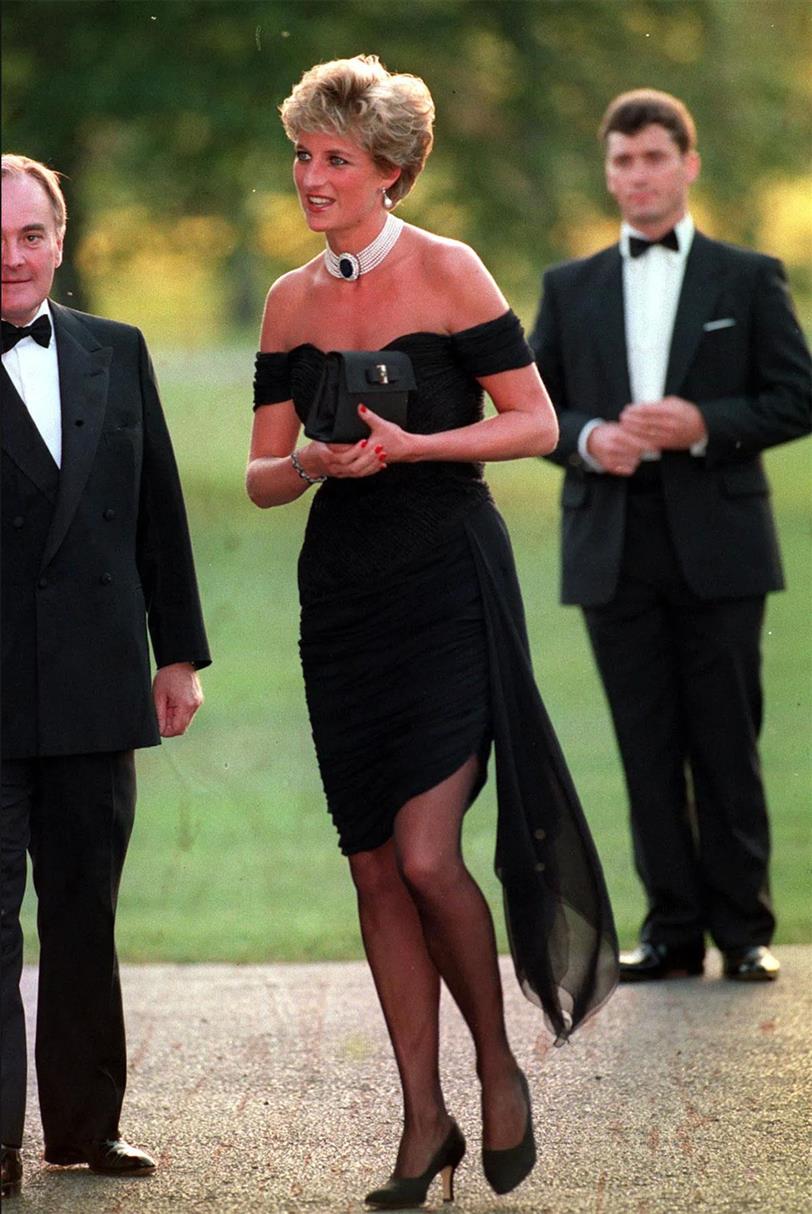 Los 10 looks de Diana de Gales que las mujeres del mundo siguen imitando 25  años después