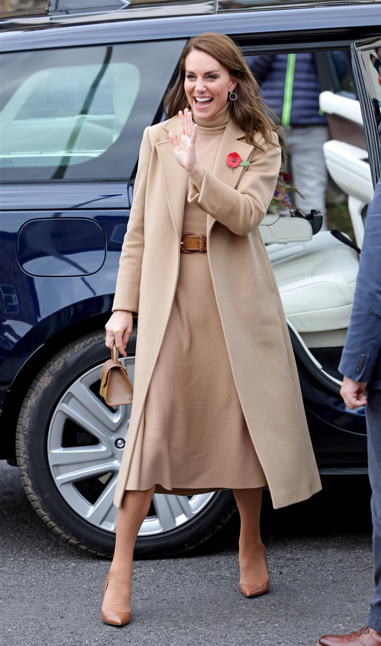 El uniforme british del invierno 2023 es de Mango y lo tiene Kate Middleton