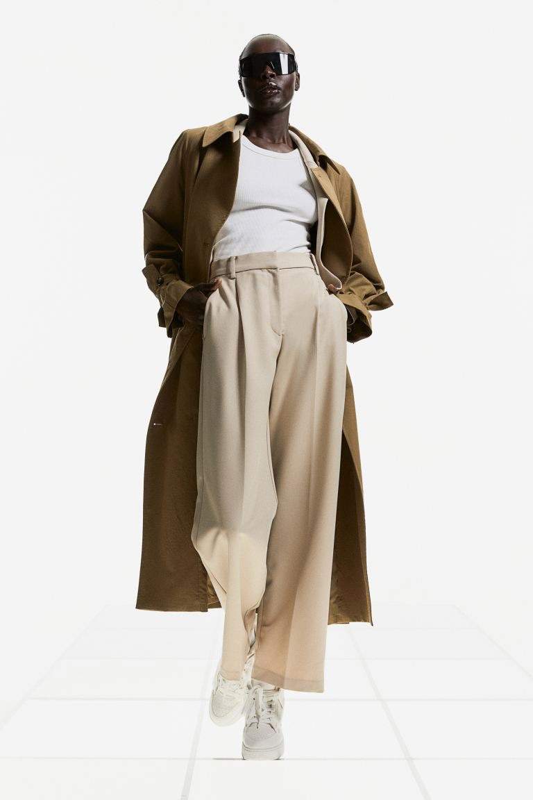Pantalones de traje de H&M, 29,99€