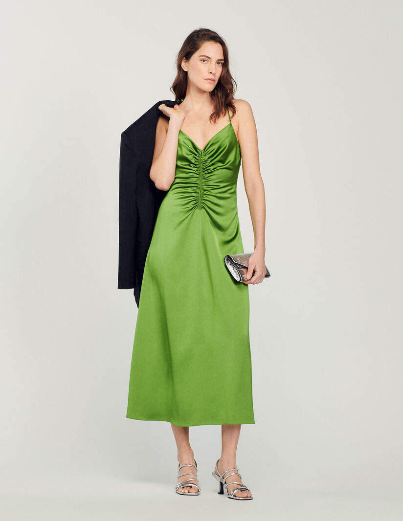 vestidos de invitada tendencia sandro paris verde fruncido 225