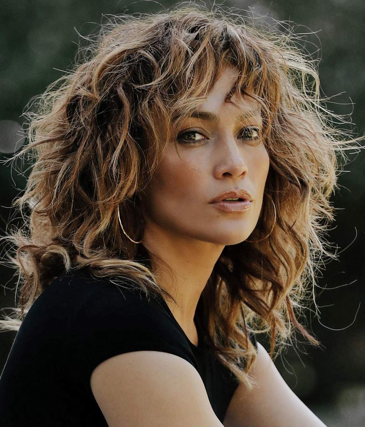 Melena rizada Jennifer Lopez